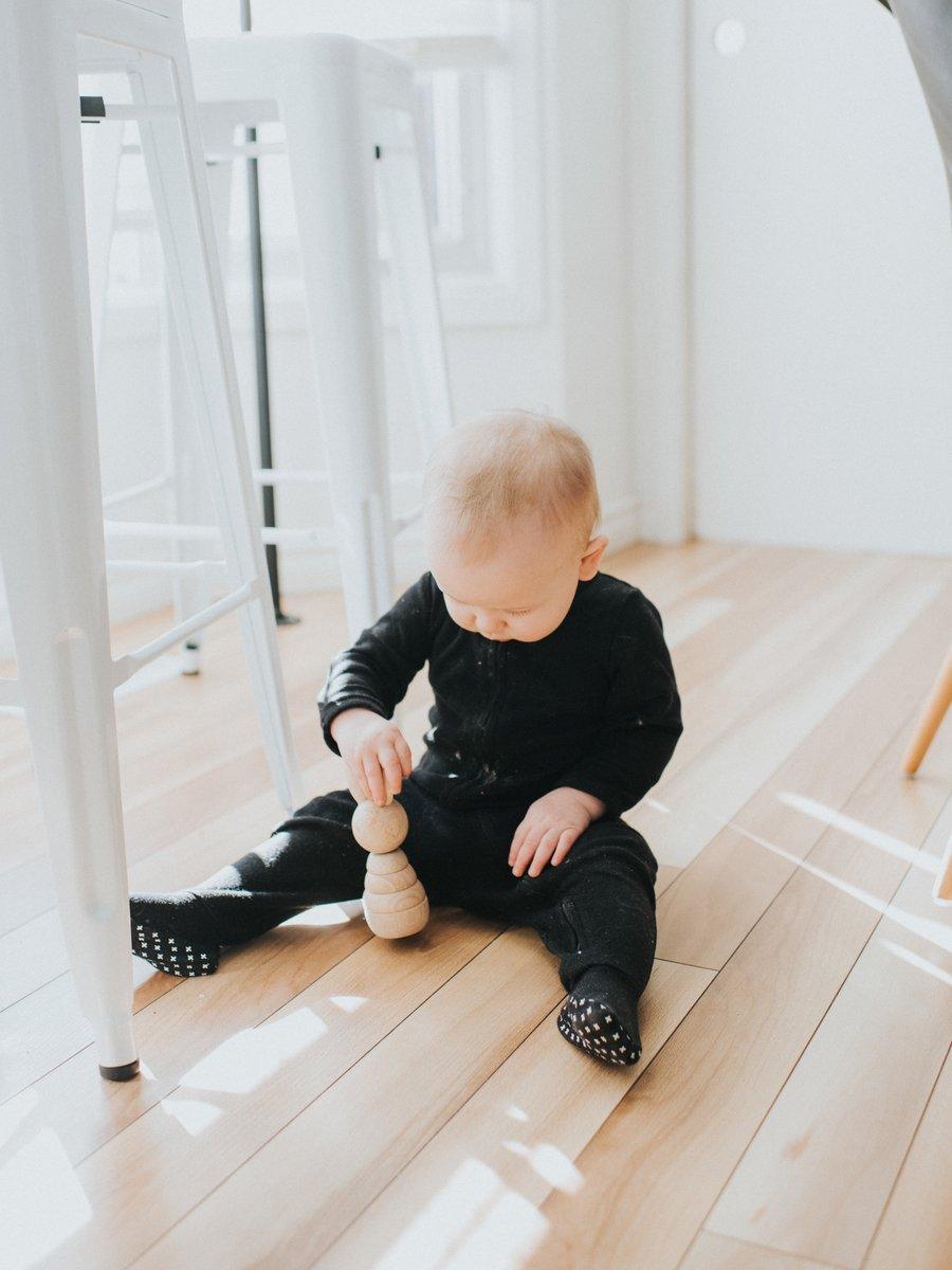 Modern Burlap Solid Color Organic Zip Footies Maroon - New Baby New Paltz