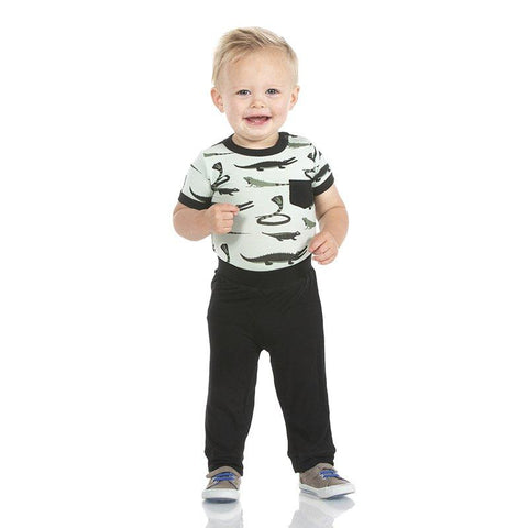 Kickee Pants Print Short Sleeve Pocket One Piece & Pant Outfit Set in Aloe Reptiles - New Baby New Paltz