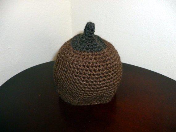 Hand Crocheted Booby Hat - New Baby New Paltz